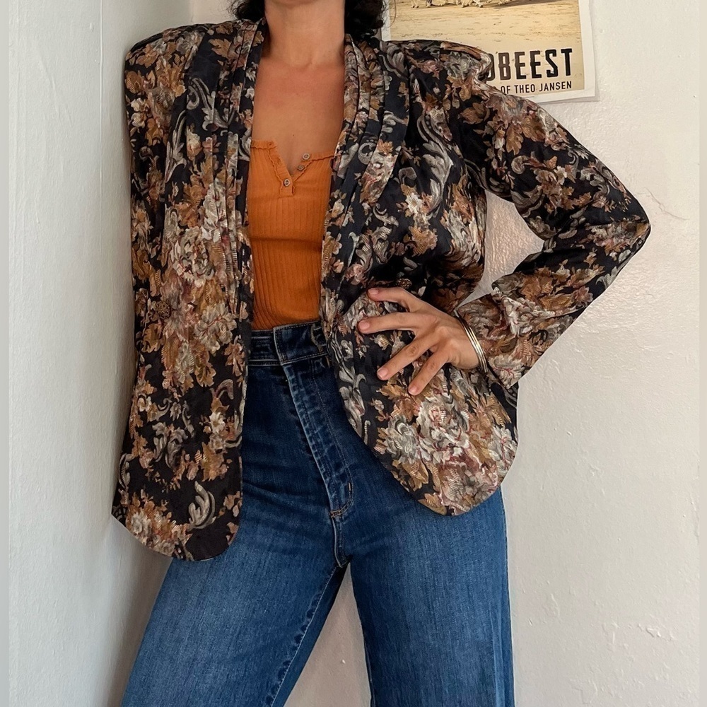 Vintage Leslie Fay Floral Blazer